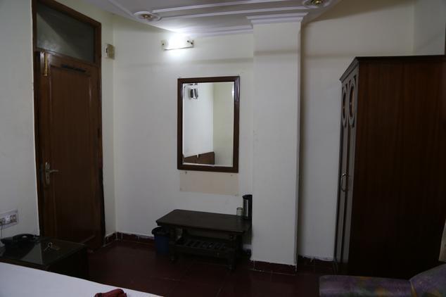 Hotel Delhi Empire Dx Paharganj 객실 사진