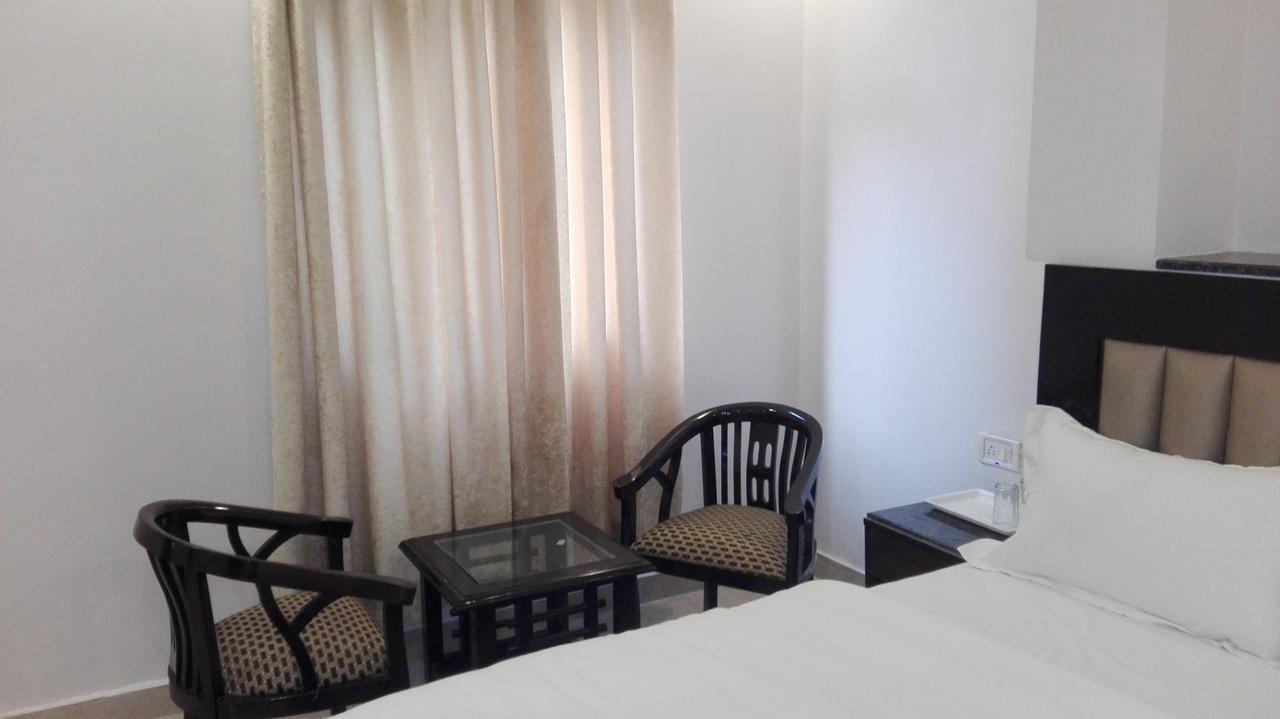 Hotel Delhi Empire Dx Paharganj 외부 사진