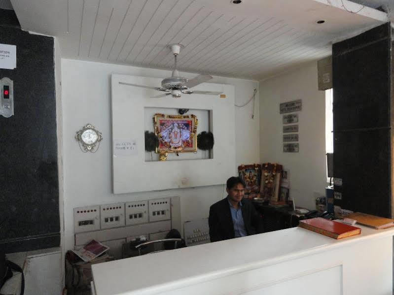 Hotel Delhi Empire Dx Paharganj 외부 사진